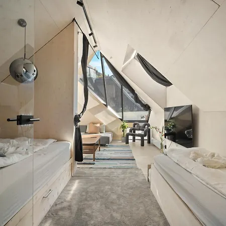 Bryggen Penthouse I New 2021