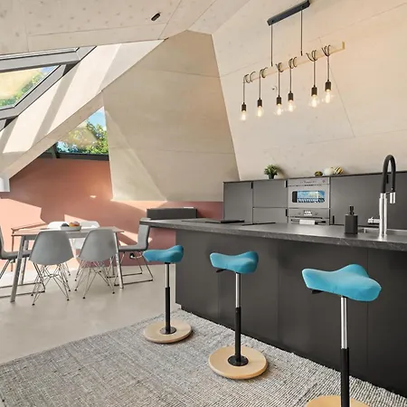 Bryggen Penthouse I New 2021 アパート *